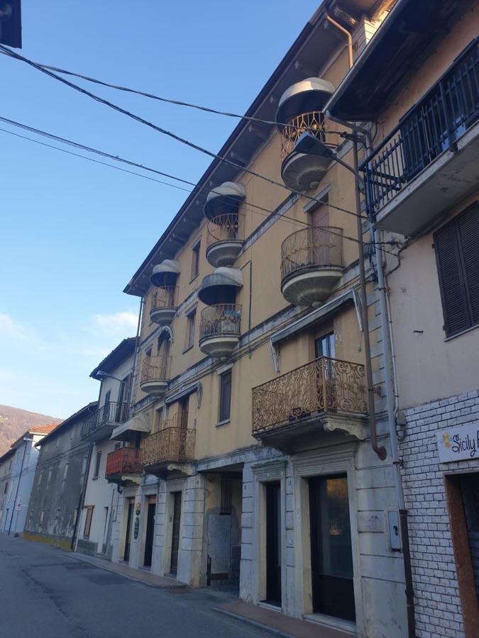 Morenikahome Borgofranco d'Ivrea Exteriér fotografie